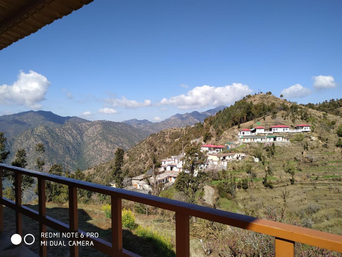 In Apple Estate Kanatal - Himalayan View Resort With Courteous Staff Εξωτερικό φωτογραφία